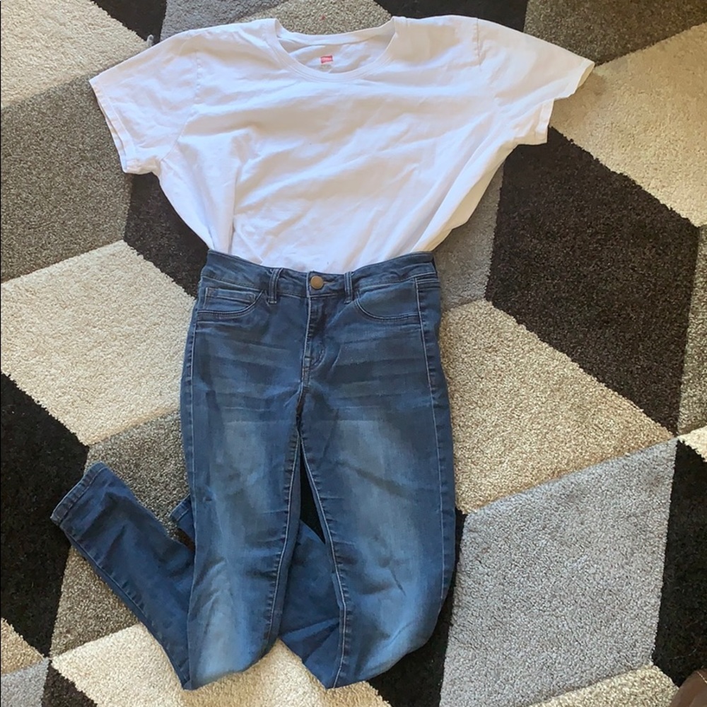 Refuge Denim Blue Jeans